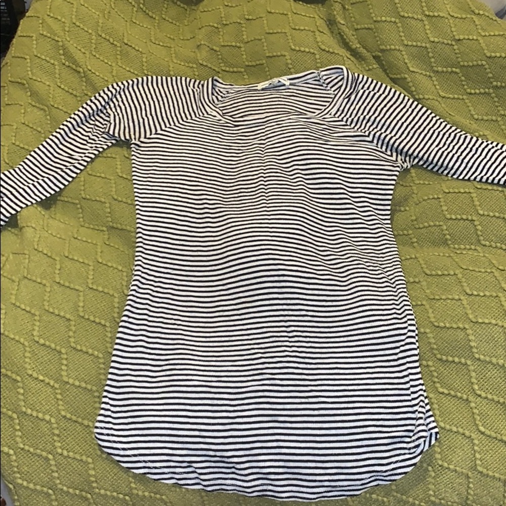 American Eagle tee